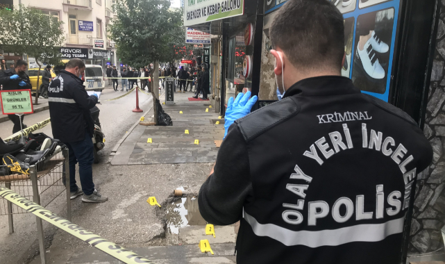Şehrin göbeğinde silahlı çatışma: 2 yaralı