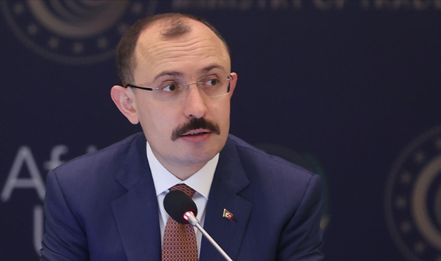Ticaret Bakanı Muş: Türkiye ihracatla büyümeye devam ediyor