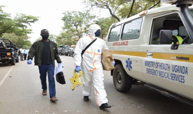 Uganda'nın başkenti Kampala'da 2 ayrı patlama meydana geldi