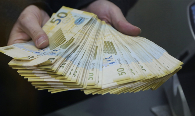 Alım satıma konu dövizlere Azerbaycan yeni manatı ile BAE dirhemi eklendi