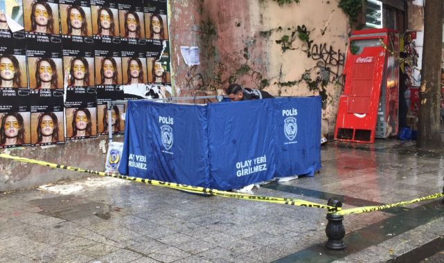 Beyoğlu'nda sokak ortasında ceset bulundu