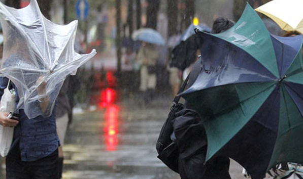 Bu bölgelerde yaşayanlar dikkat! Meteoroloji'den kuvvetli yağış ve fırtına uyarısı