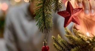 Bugün tatil mi, bugün (31 Aralık) okullar ve iş yerleri öğleden sonra resmi tatil mi? Yılbaşı tatili ne zaman başlıyor, kaç gün sürecek?