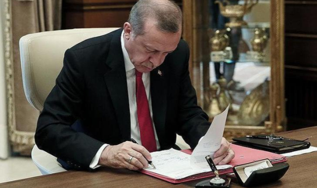 Cumhurbaşkanı Erdoğan imzaladı! Bakanlıklarda kritik atamalar... Resmi Gazete'de yayımlandı