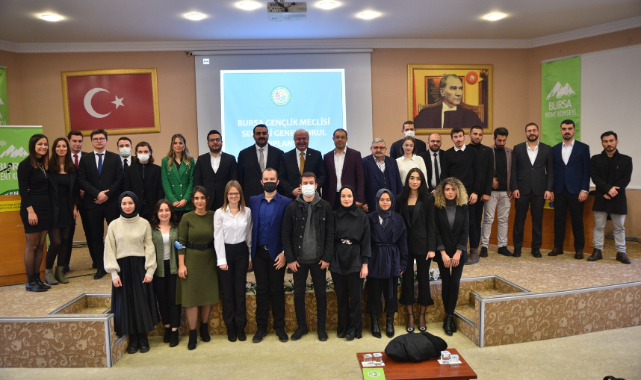 Gençlik Meclisi'nde nöbet değişimi