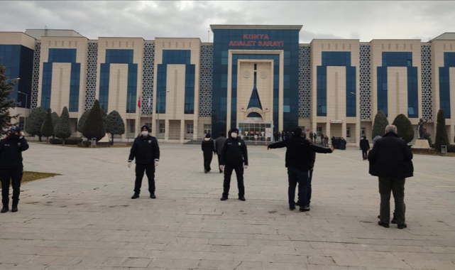 Konya'da aynı aileden 7 kişinin öldürüldüğü saldırının sanıkları hakim karşısında
