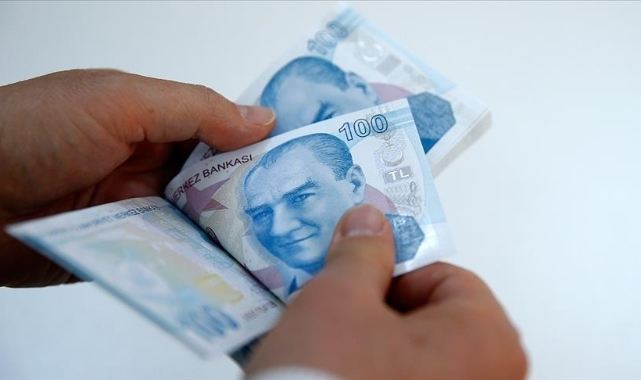 Memur ve memur emeklilerinin maaşlarına zam oranı belli oldu