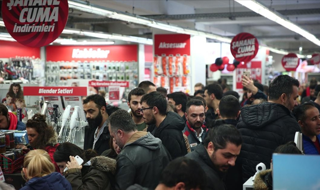 Reklam Kurulu, bu yıl indirimli satışlara ilişkin 2 milyon lirayı aşkın ceza uyguladı