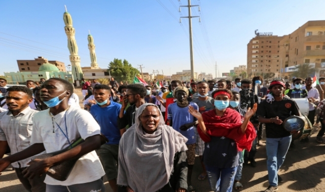 Sudan'da siyasi anlaşma karşıtı gösteriler düzenlendi