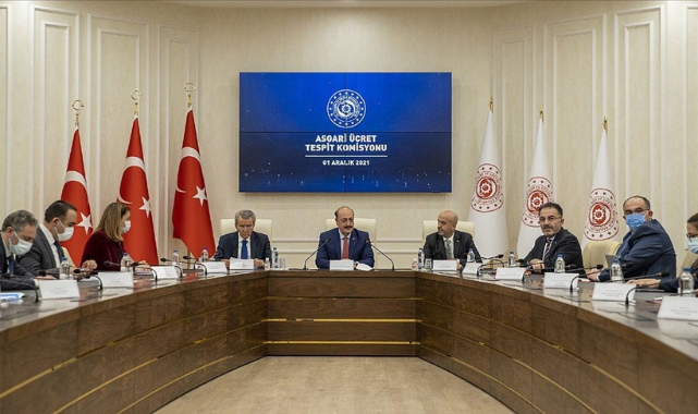 Yeni asgari ücrette pazarlık süreci başladı