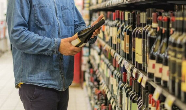 Alkole yüzde 43 oranında zam' işte yeni fiyatlar...
