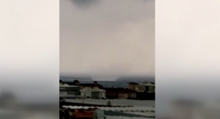 Antalya'da denizde oluşan hortum, karaya ulaşmadan sona erdi