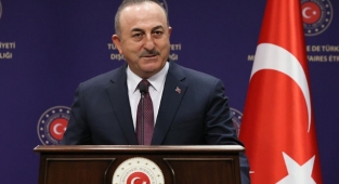 Bakan Çavuşoğlu: Türkiye'ye ya da KKTC'ye bir saldırı olursa bunun bedelini ödetiriz