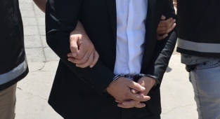 Başakşehir'de hastanede hemşireyi darbeden 2 şüpheli tutuklandı