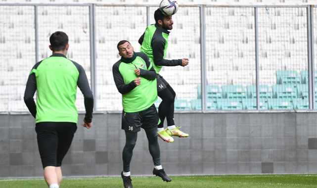 Bursaspor, BB Erzurumspor maçı hazırlıklarını tamamladı