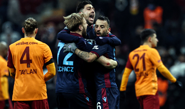 Galatasaray, lider Trabzonspor'a karşı üstünlüğünü koruyamadı