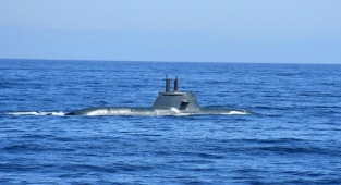 İsrail, Almanya ile 3 milyar avroluk denizaltı alımı anlaşması imzaladı