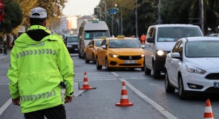 İstanbul'da bugün bazı yollar trafiğe kapatılacak