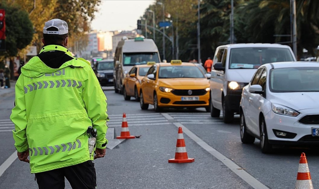 İstanbul'da bugün bazı yollar trafiğe kapatılacak