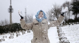 İstanbul'da üniversitelerde eğitime ve sınavlara ara verildi