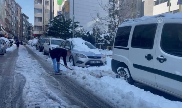 İstanbul'da kar yağışı sonrası buzlanma meydana geldi