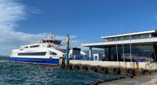 İzmir'de vapur seferleri iptal edildi