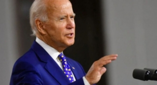 Joe Biden'dan cinsel taciz kararnamesine imza
