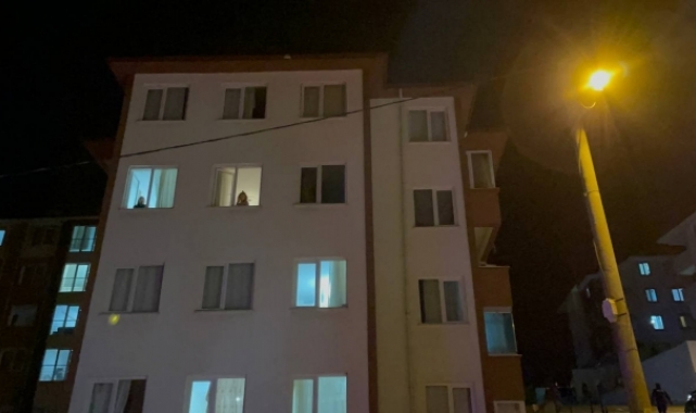 Karabük'te 4'üncü kattan düşen kadın yaşamını yitirdi
