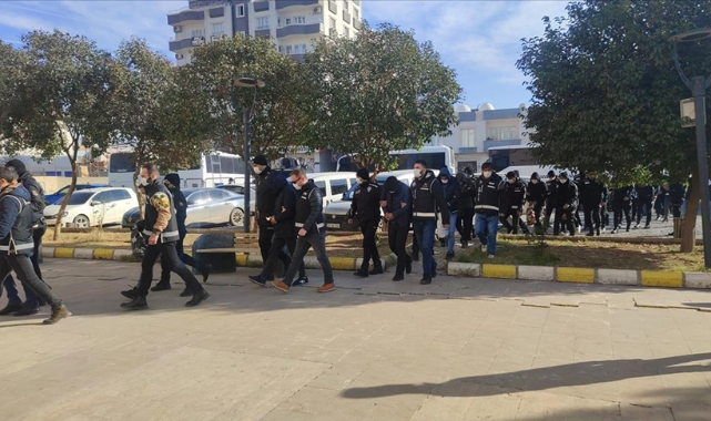 Şırnak merkezli rüşvet operasyonunda yakalanan 30 zanlıdan 16’sı tutuklandı