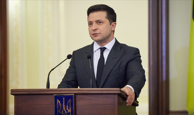 Ukrayna Devlet Başkanı Zelenskiy, olası bir savaş konusunda panik yapılmamasını istedi