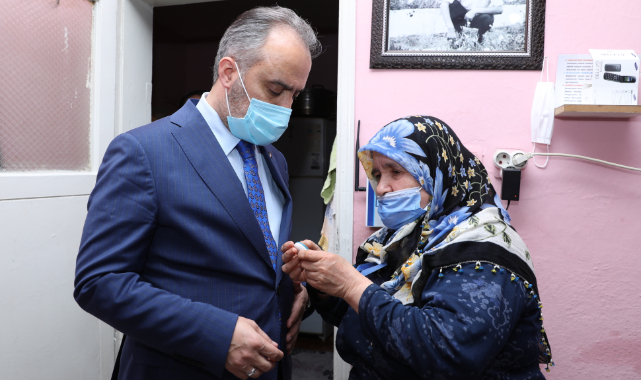 Yaşlı hastalar, hayata 'Gönül Bağı' ile bağlanıyor