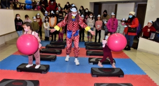 Yıldırımlı çocuklar, yarıyıl karne şenliğinde buluştu