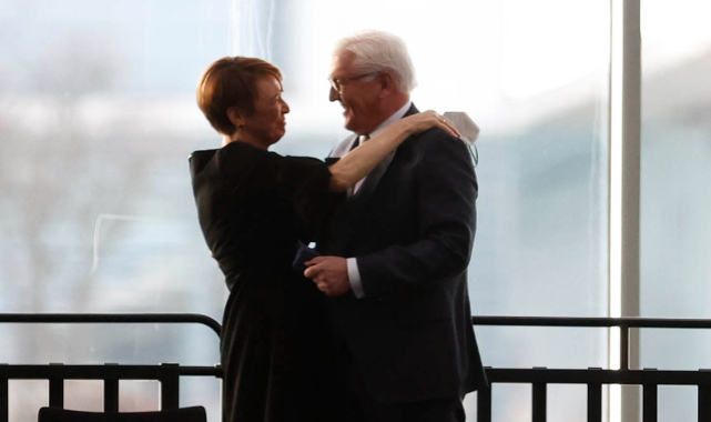 Almanya'da Steinmeier yeniden cumhurbaşkanı seçildi