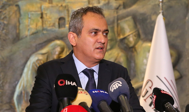 Bakan Özer: 15 Mart'a kadar Öğretmenlik Meslek Kanunu yönetmeliğine son şekli vereceğiz ve uygulamaya başlayacağız