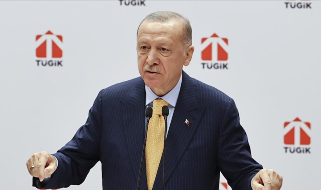 Cumhurbaşkanı Erdoğan: Dün gece 3 ayrı noktada hedefleri bombaladık, kaçacak delik bile bulamadılar