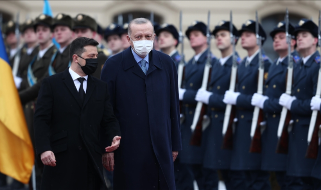 Cumhurbaşkanı Erdoğan Marinskiy Sarayı'nda resmi törenle karşılandı