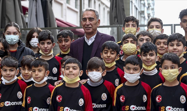 Galatasaray Kulübü eski başkanı Adnan Polat'tan Burak Elmas'a destek