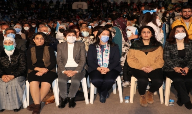 HDP Eş Genel Başkanı Buldan, İzmir'de partisinin il kongresinde konuştu