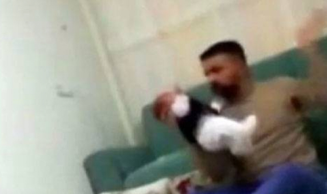 Korkunç ifadeler! 2 aylık bebeğini öldüresiye döven cani baba hakim karşısında...