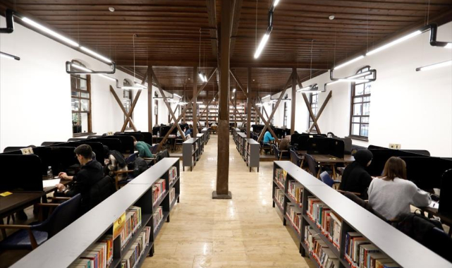 Nöbetçi Kitaphanelerde “Askıda Test” uygulaması başladı
