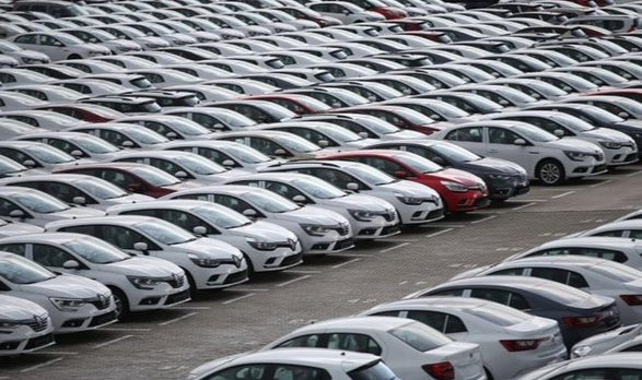 Otomobil fiyatlarında büyük düşüş olacak! Yüzde 50 indirim için tarih belli