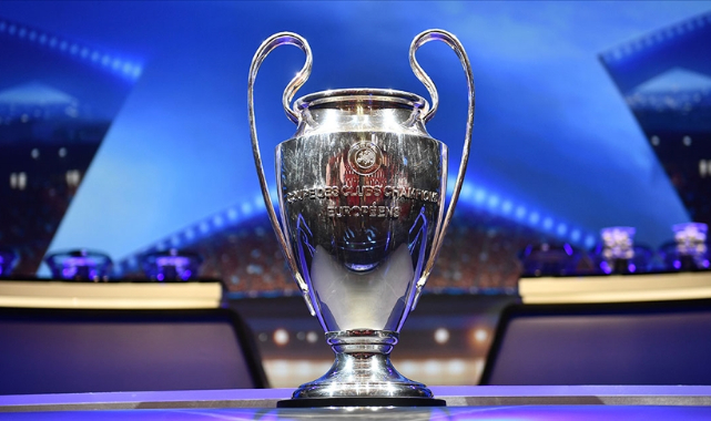 UEFA, Şampiyonlar Ligi finali Rusya'dan alınıyor