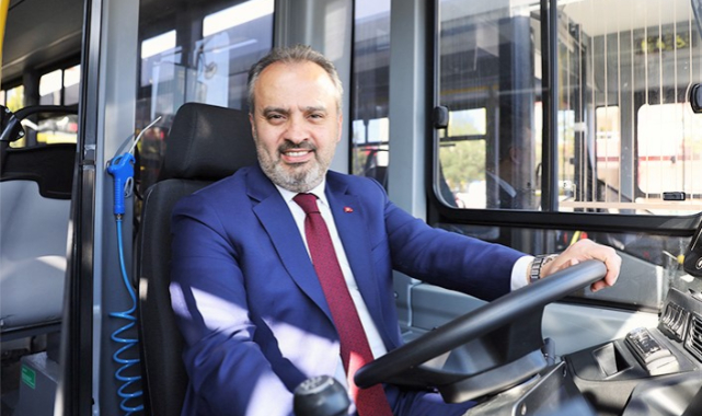 Alinur Aktaş'tan Mansur Yavaş'a gönderme