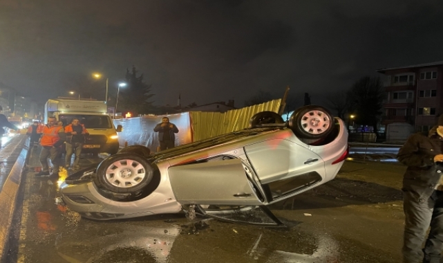 Bahçelievler'de takla atan otomobilin sürücüsü yaralandı