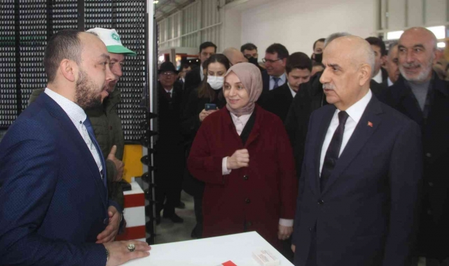Bakan Kirişci: "Üreticilerimiz, çiftçilerimiz bizim başımızın tacı"