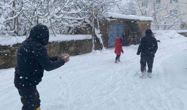 Bartın Ulus'ta taşımalı eğitime kar tatili