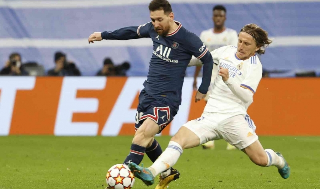Benzema hat-trick yaptı, Real Madrid tur biletini kaptı