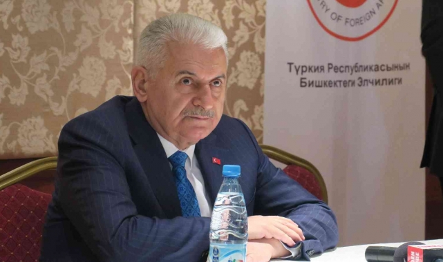 Binali Yıldırım: "Kırgızistan'daki Ahıska Türklerinin politikada yer almaları önem arz ediyor"