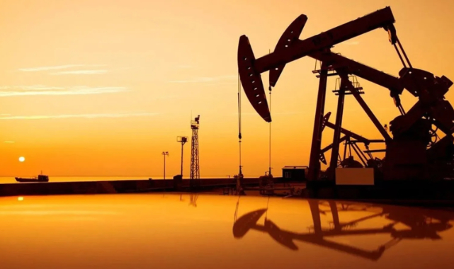 Brent petrolün düşüşü akaryakıt fiyatlarını ne kadar etkileyecek?