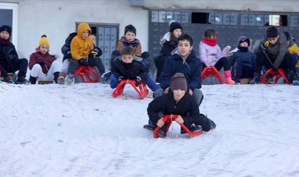 Bursa’da okullar tatil edildi!